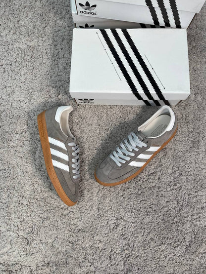 ADIDAS GAZELLE gris