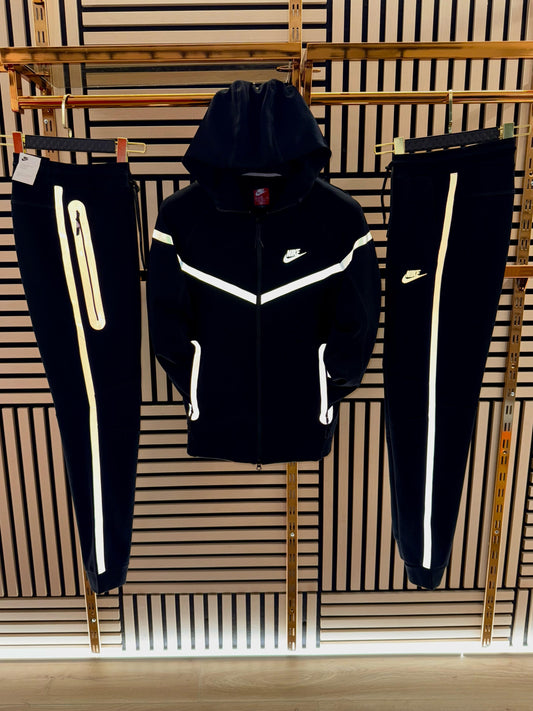 Chándal NIKE TECH Windrunner
