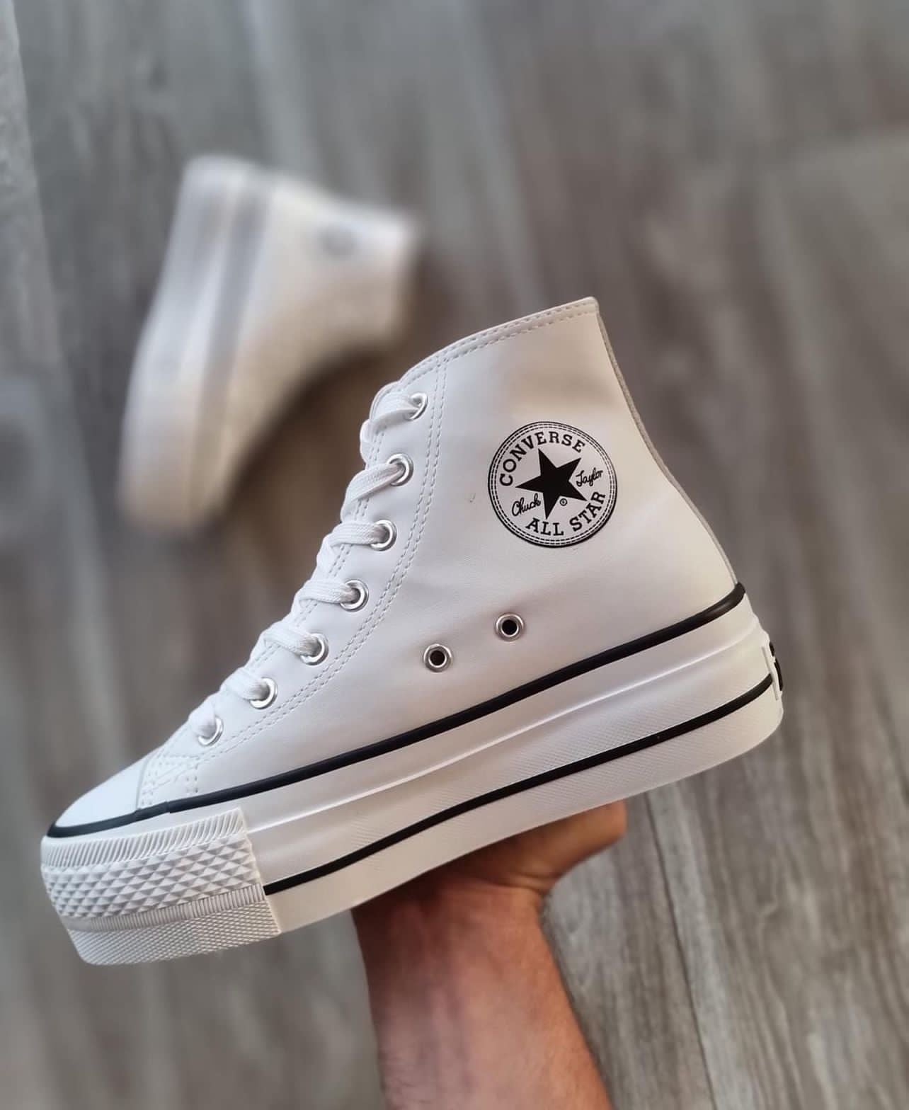 Converse (Tela)