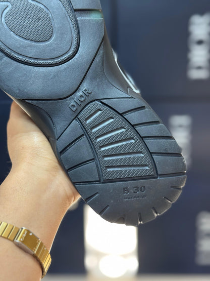 Dior B30