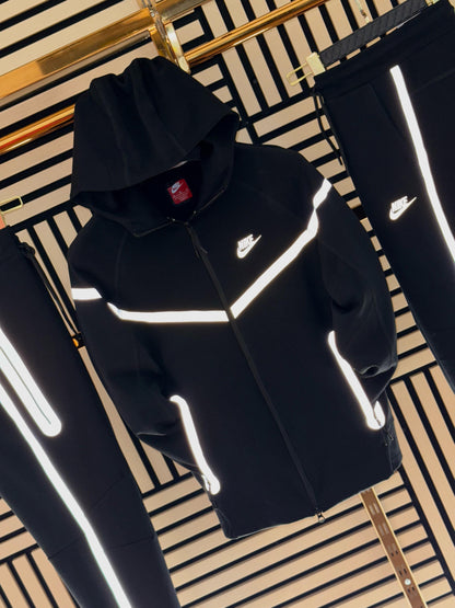 Chándal NIKE TECH Windrunner