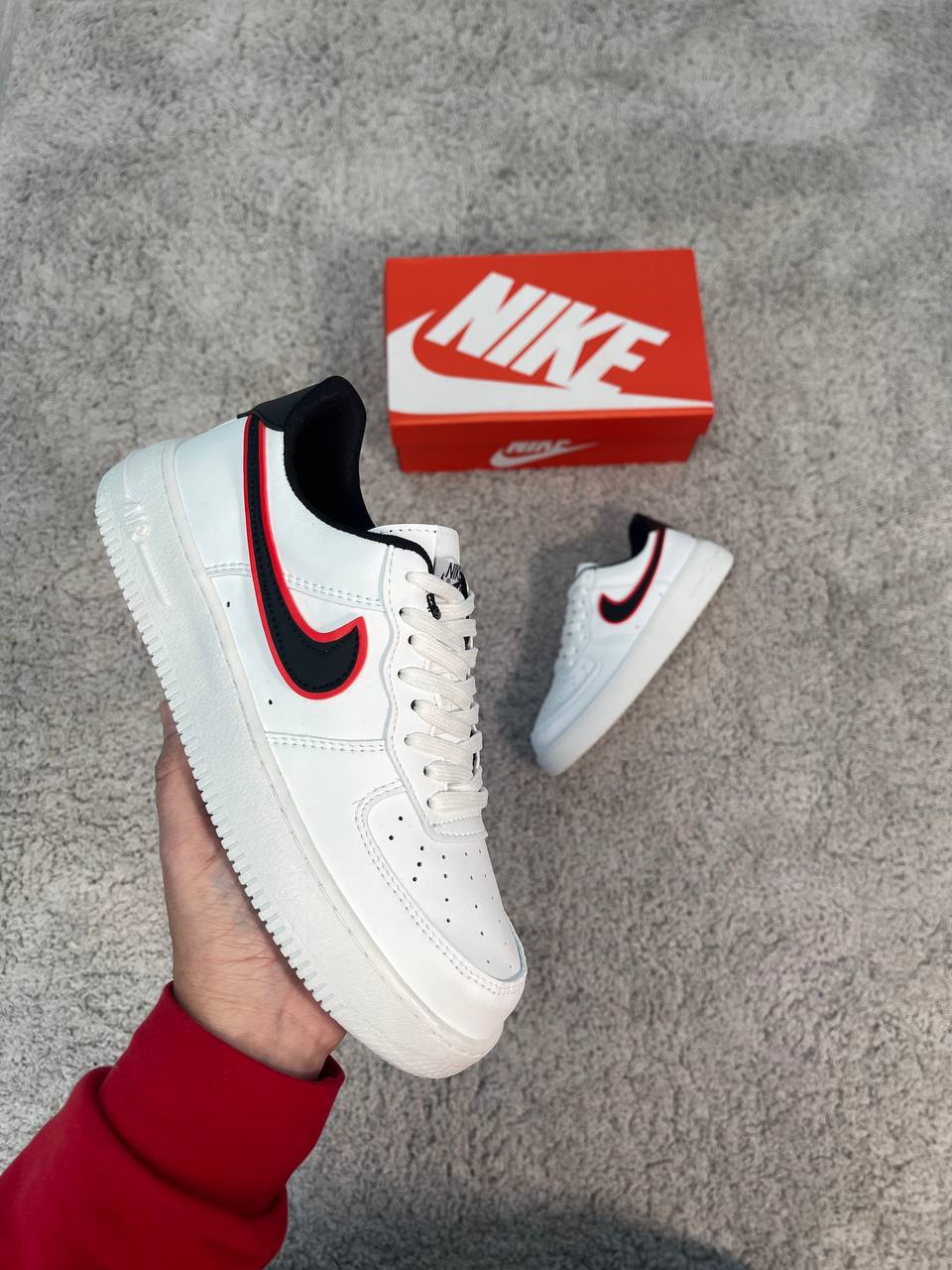 Air Force 1 logo rojo