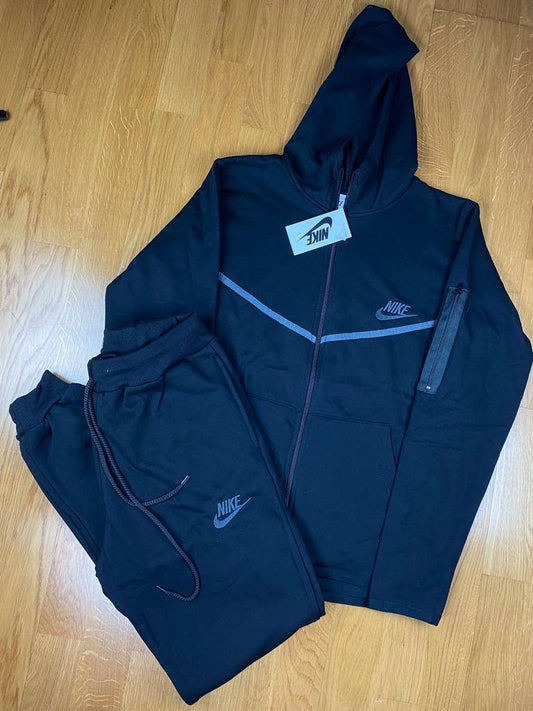 Nike Tech Fleece