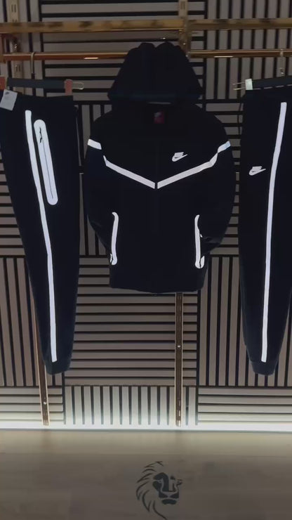Chándal NIKE TECH Windrunner